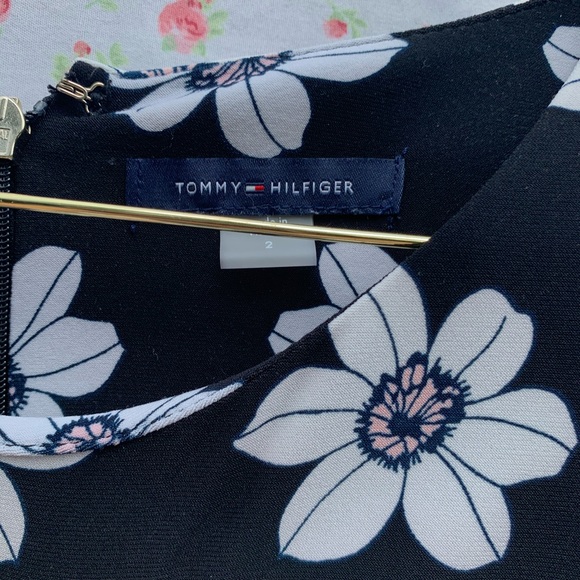 Tommy Hilfiger bell sleeve dress - Picture 2 of 3